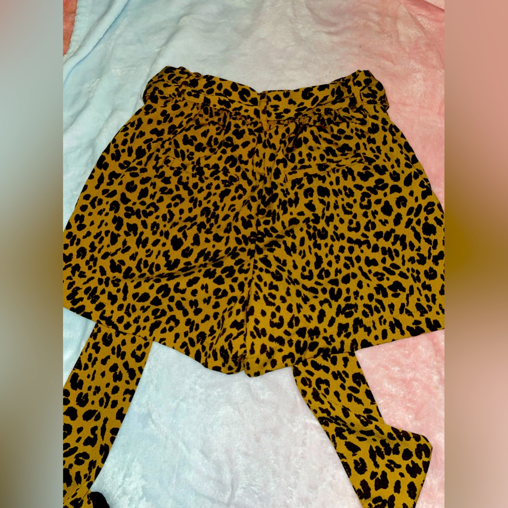 Leopard shorts